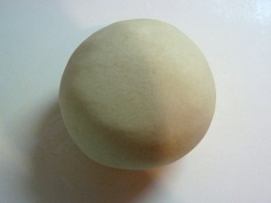 Kepica marcipana